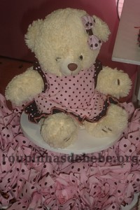 festa rosa e marrom de 1 ano com lembrancinhas